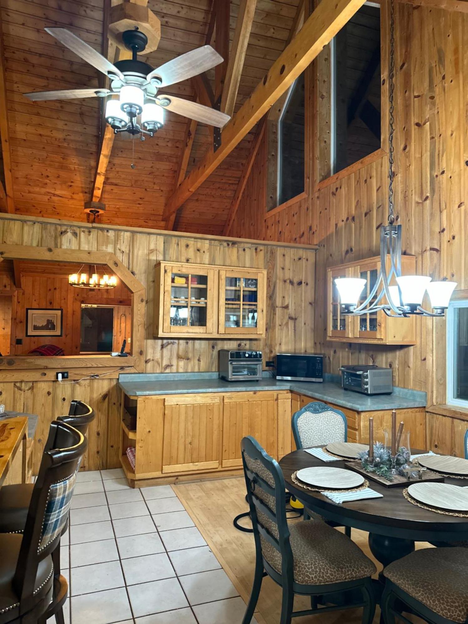 Mount Peale Country Inn La Sal Exterior photo